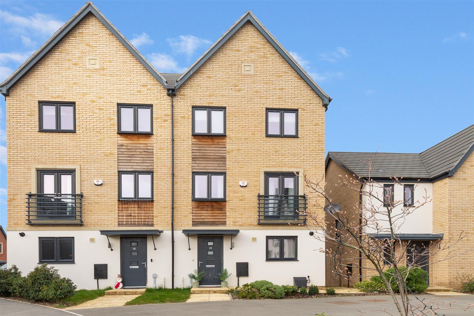 Dartmouth Drive, Broughton, Milton Keynes